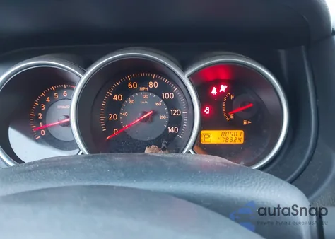 2009 Nissan Versa 1.8S z USA, uszkodzony, nr VIN 3N1BC13E49L460407